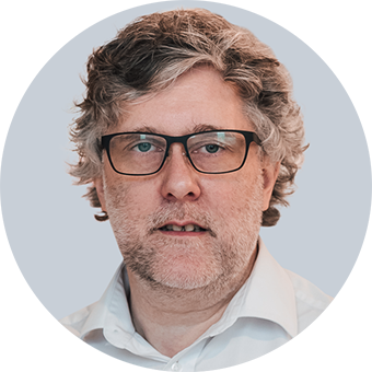 Colin-Bradford-headshot_circle-frame
